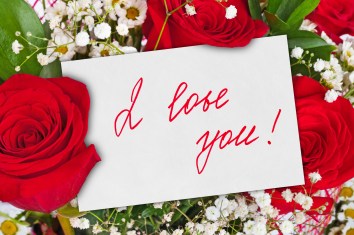 Roses bouquet and greeting card